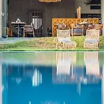Resort Hang Loose & 4 Stelle Calabria