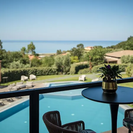 Hang Loose & 4 Stelle Calabria Resort Gizzeria