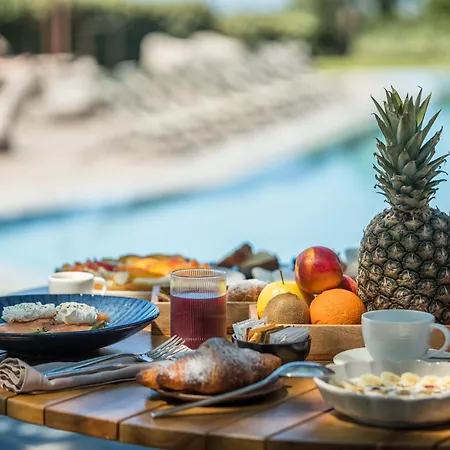 Resort Hang Loose & 4 Stelle Calabria