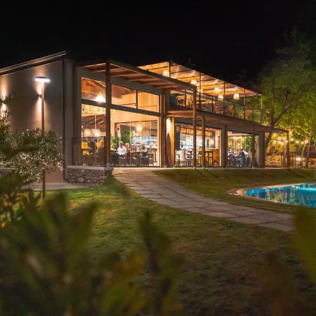 Hang Loose & 4 Stelle Calabria Resort 4*